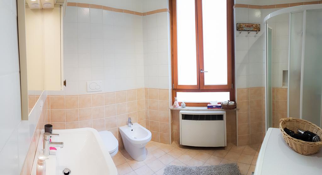 Apartament Deluxe Quattro Spade Werona Zewnętrze zdjęcie