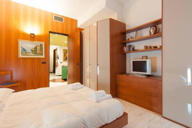 Apartament Deluxe Quattro Spade Werona Zewnętrze zdjęcie