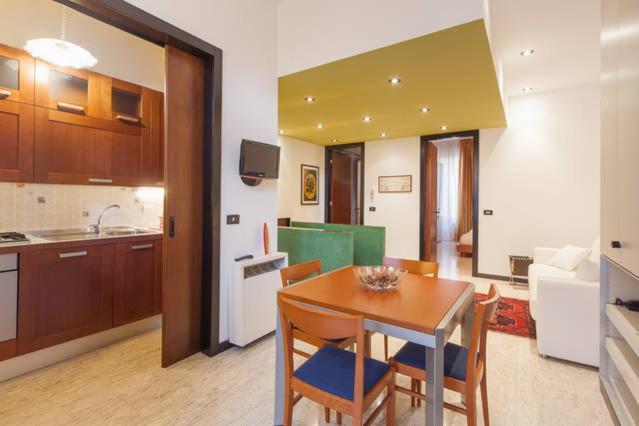 Apartament Deluxe Quattro Spade Werona Zewnętrze zdjęcie